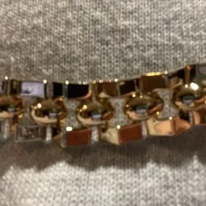 St. John | Accessories | St John Gold Chain Belt With Black  display picture 3